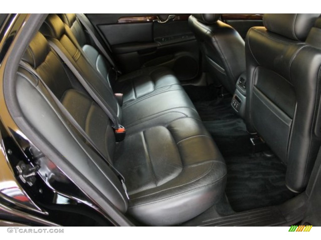 Black Interior 2001 Cadillac DeVille DTS Sedan Photo #51665638