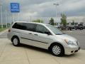 2008 Silver Pearl Metallic Honda Odyssey LX  photo #3