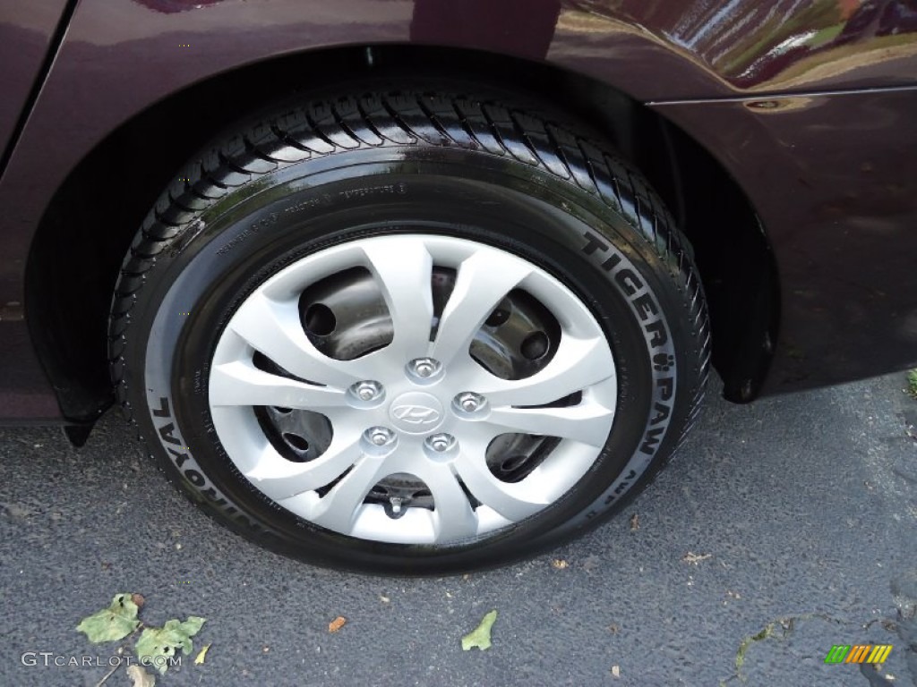 2009 Elantra GLS Sedan - Purple Rain / Beige photo #26