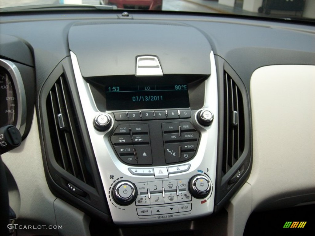 2011 Chevrolet Equinox LTZ Controls Photo #51674976