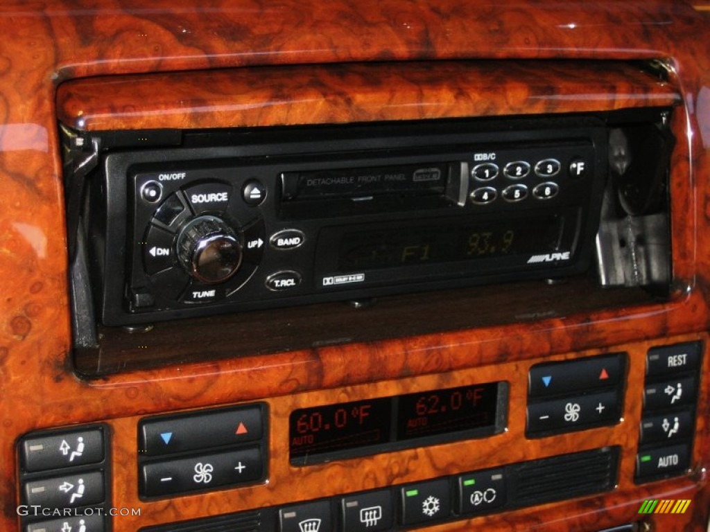 1999 Rolls-Royce Silver Seraph Standard Silver Seraph Model Controls Photo #51675672