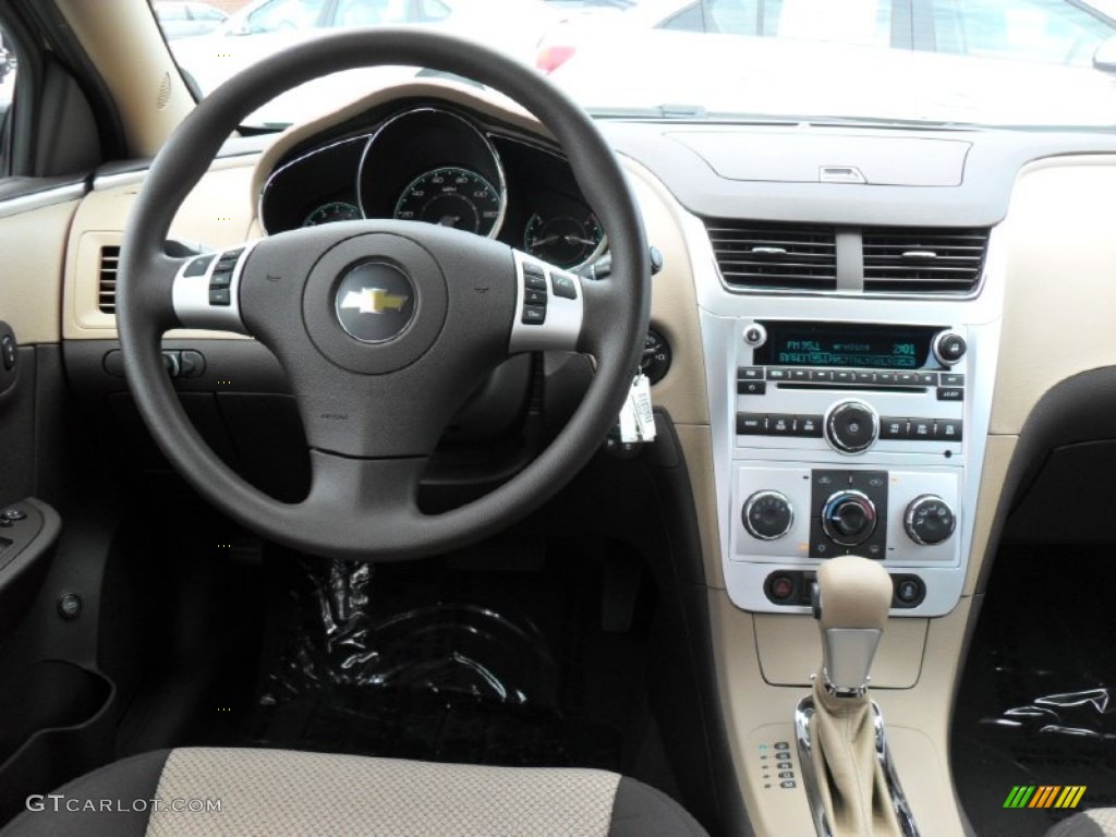 2012 Chevrolet Malibu LS Cocoa/Cashmere Dashboard Photo #51676191
