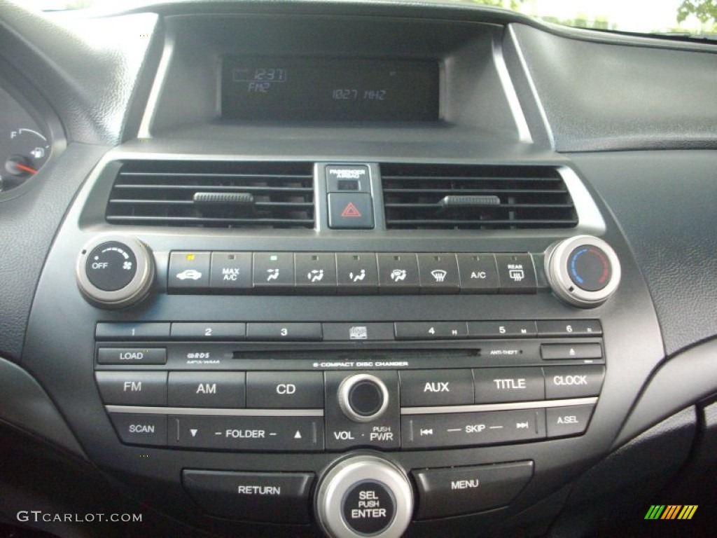 2008 Honda Accord LX-S Coupe Controls Photo #51676350
