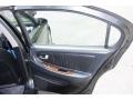 Gray Lustre - Maxima GLE Photo No. 19