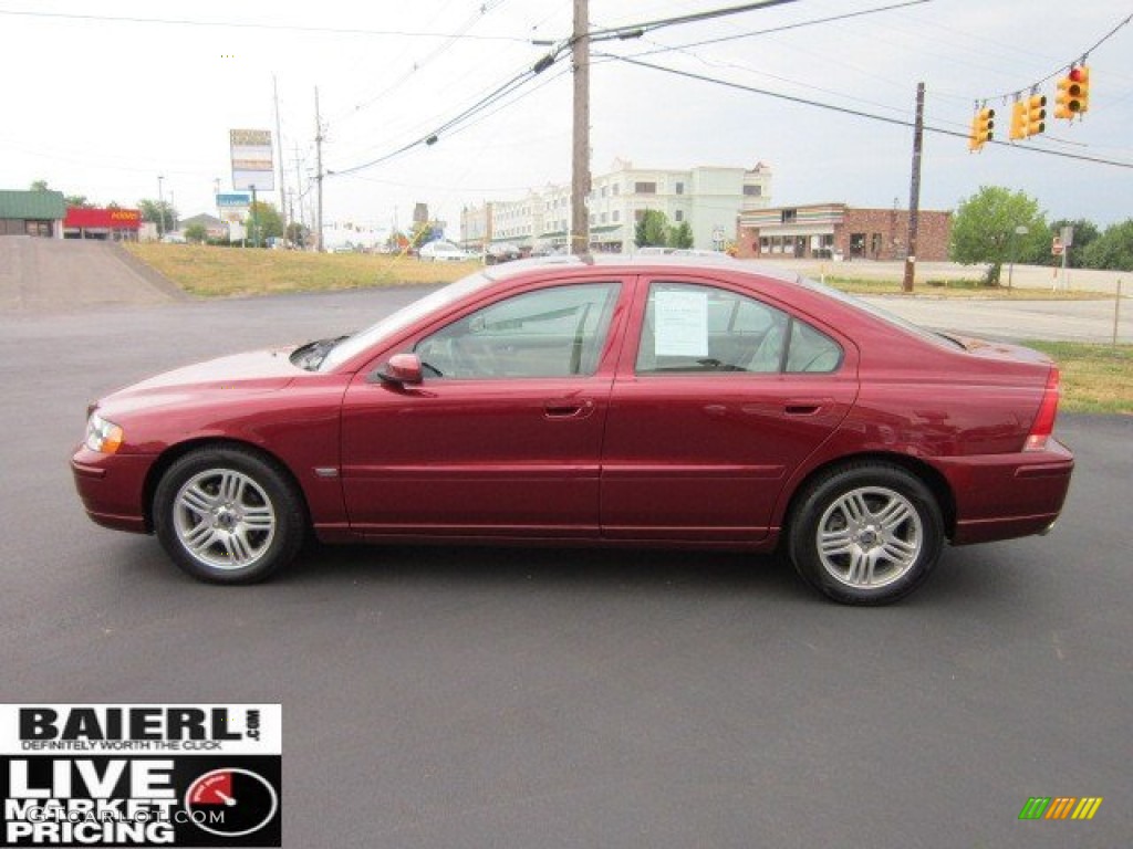 2005 S60 2.5T - Ruby Red Metallic / Taupe/Light Taupe photo #4