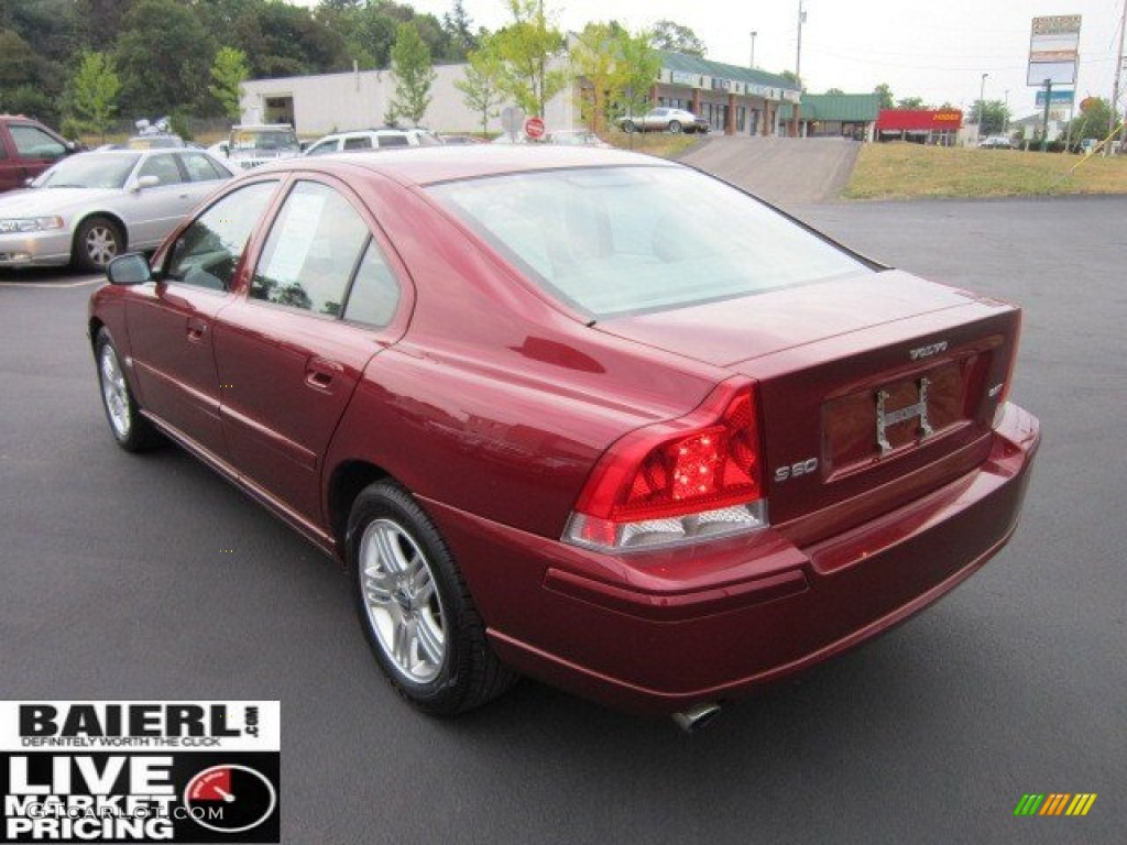 2005 S60 2.5T - Ruby Red Metallic / Taupe/Light Taupe photo #5