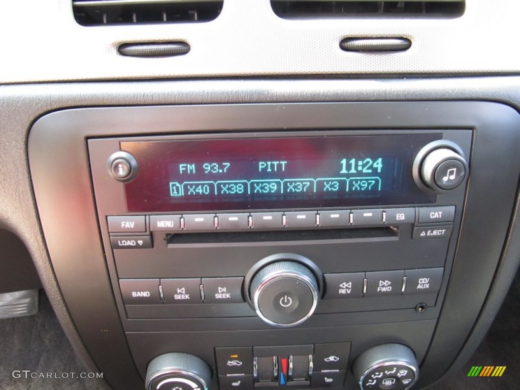 2006 Chevrolet Monte Carlo SS Controls Photo #51680528