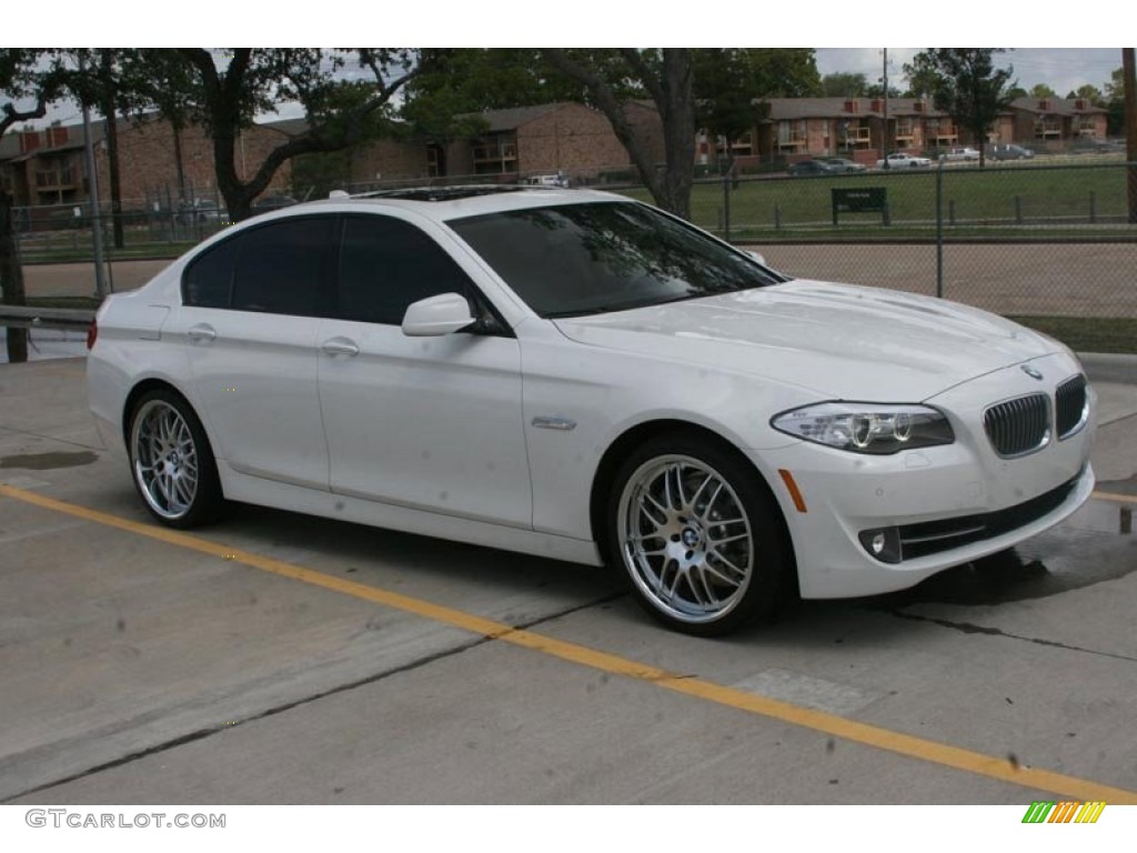 Alpine White 2011 BMW 5 Series 535i Sedan Exterior Photo #51681078