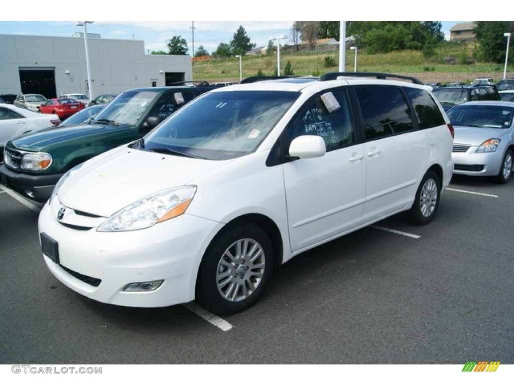 Super White 2009 Toyota Sienna XLE Exterior Photo #51684624