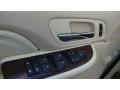 White Diamond - Escalade ESV AWD Photo No. 29