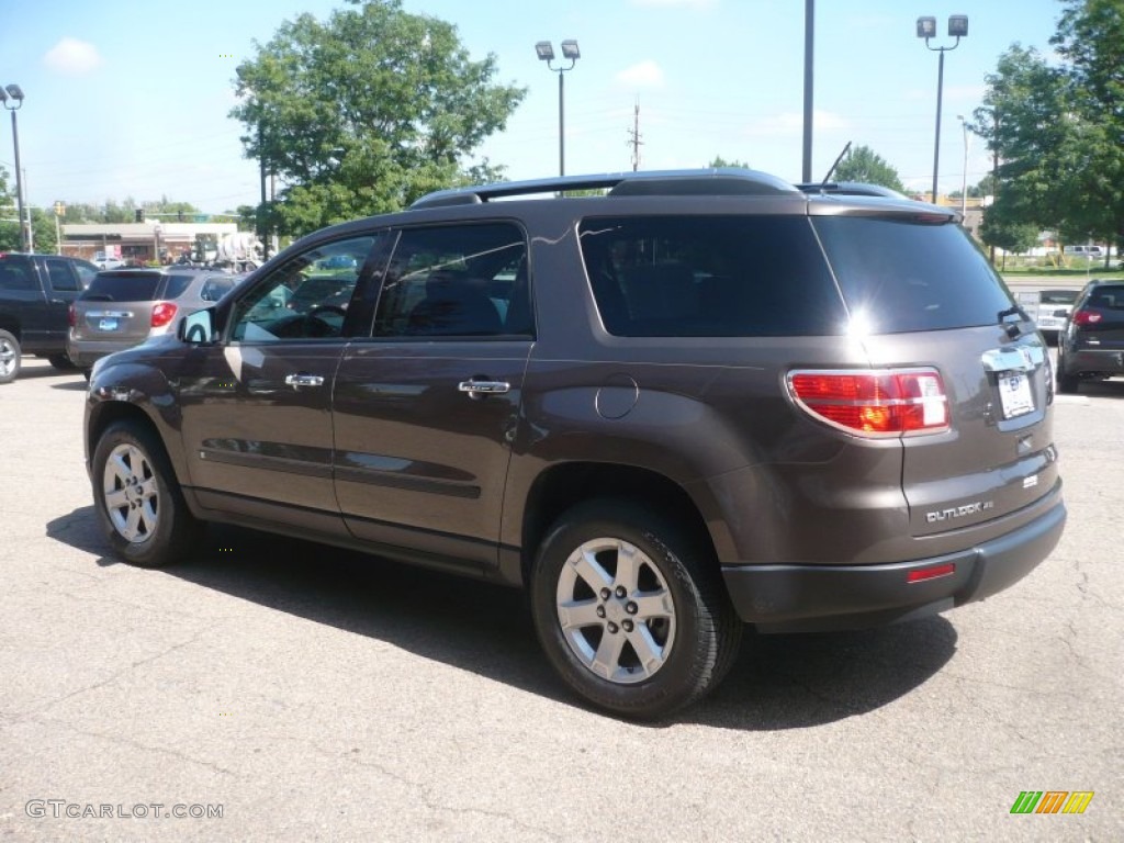 2007 Outlook XE AWD - Cocoa Brown / Black photo #4