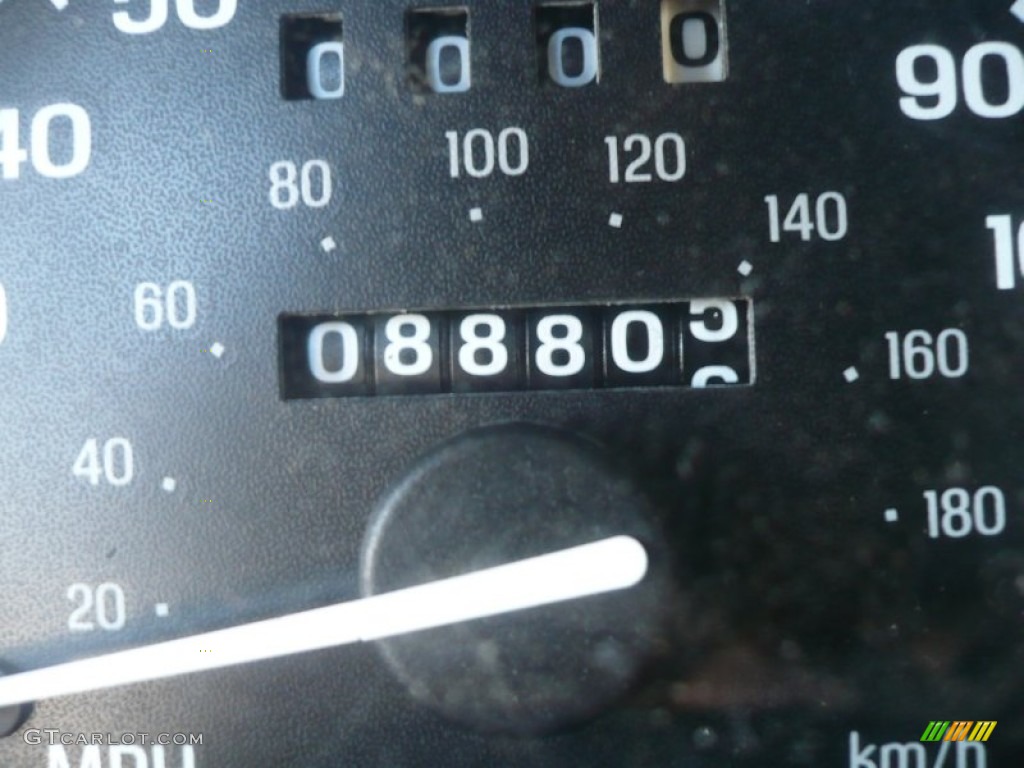 1995 Ranger XLT Regular Cab - Oxford White / Grey photo #18