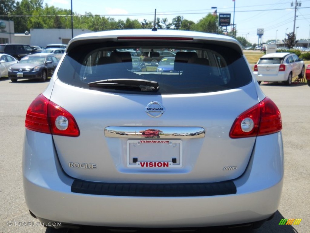 2011 Rogue S AWD - Silver Ice Metallic / Black photo #14