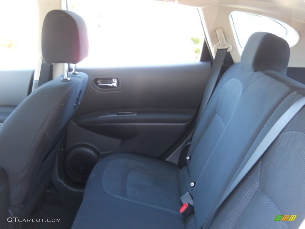 2011 Rogue S AWD - Silver Ice Metallic / Black photo #21