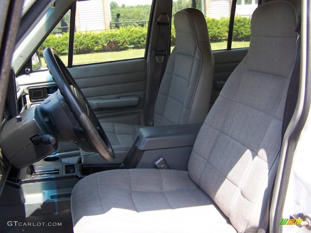 1995 Cherokee Sport - Stone White / Grey photo #9