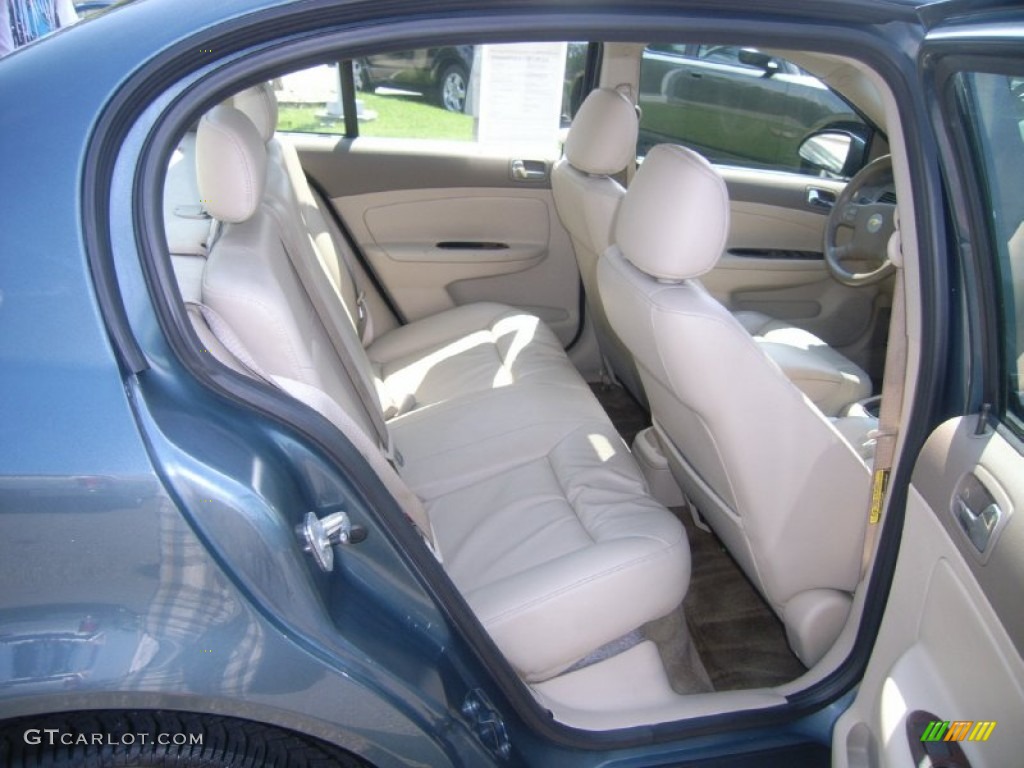 Neutral Beige Interior 2005 Chevrolet Cobalt LT Sedan Photo #51694720