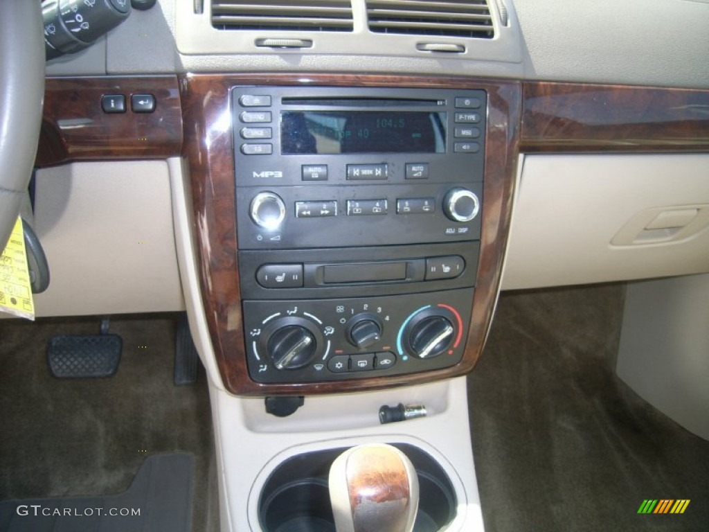 2005 Chevrolet Cobalt LT Sedan Controls Photo #51694810