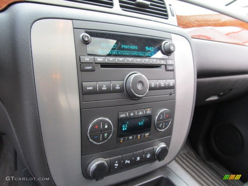 2008 GMC Sierra 1500 SLT Crew Cab 4x4 Controls Photo #51695653