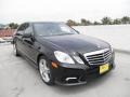 Black - E 350 Sedan Photo No. 1