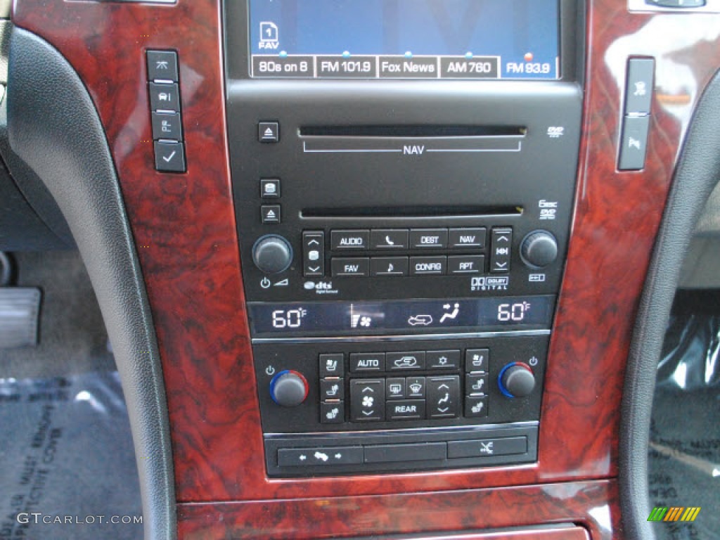 2010 Cadillac Escalade ESV Premium AWD Controls Photo #51698560