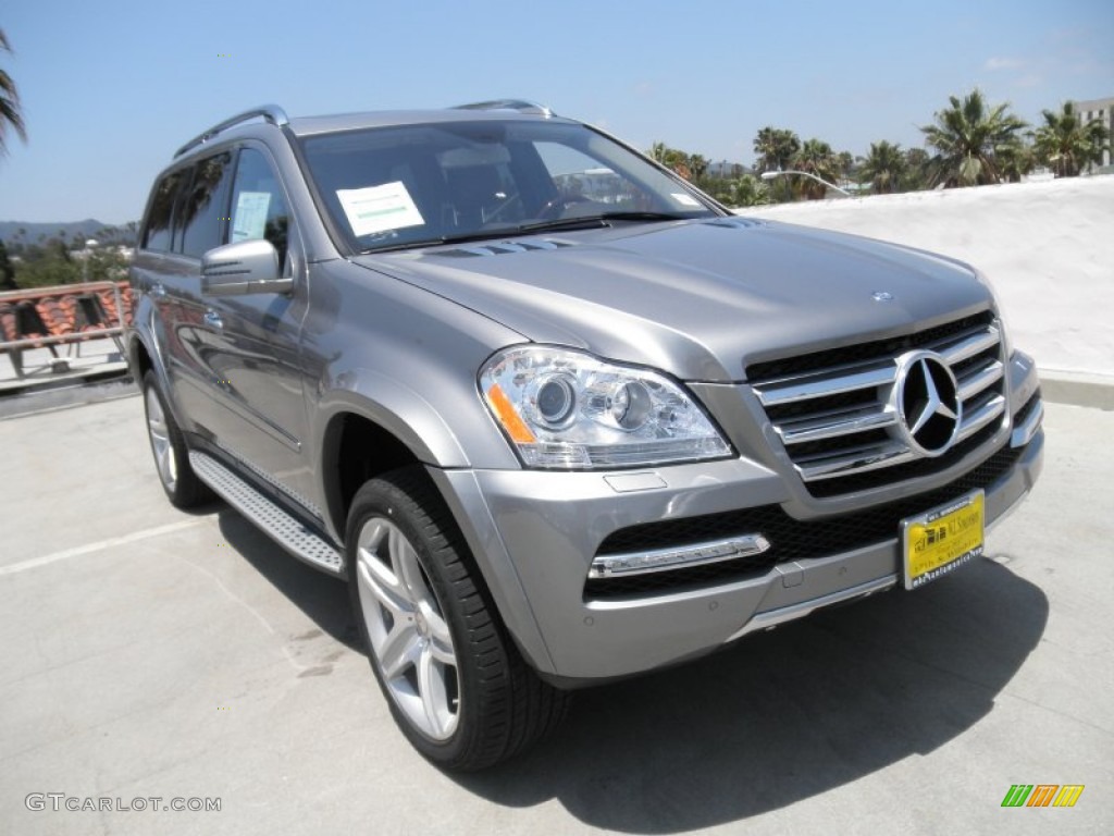 2011 GL 550 4Matic - Palladium Silver Metallic / Black photo #1