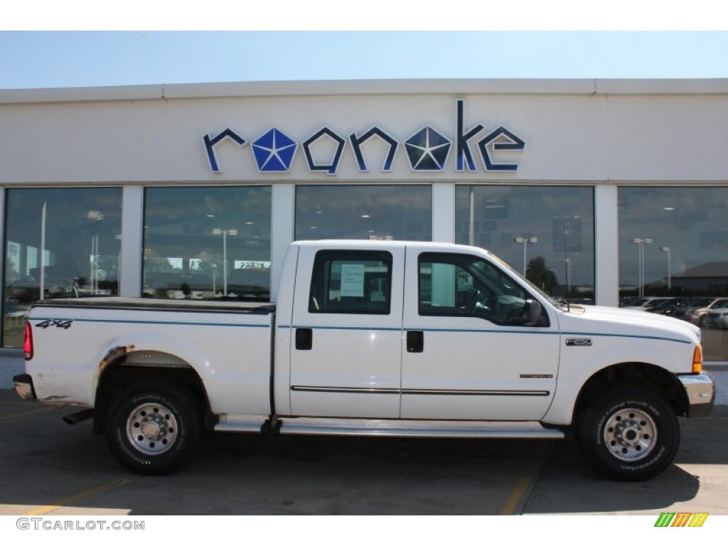 2000 F250 Super Duty XLT Crew Cab 4x4 - Oxford White / Medium Graphite photo #2