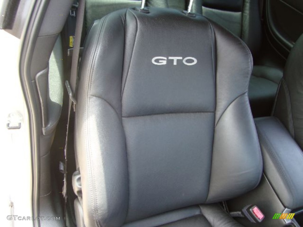 2006 GTO Coupe - Quicksilver Metallic / Black photo #16