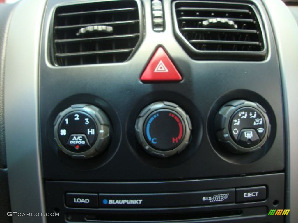 2006 Pontiac GTO Coupe Navigation Photos