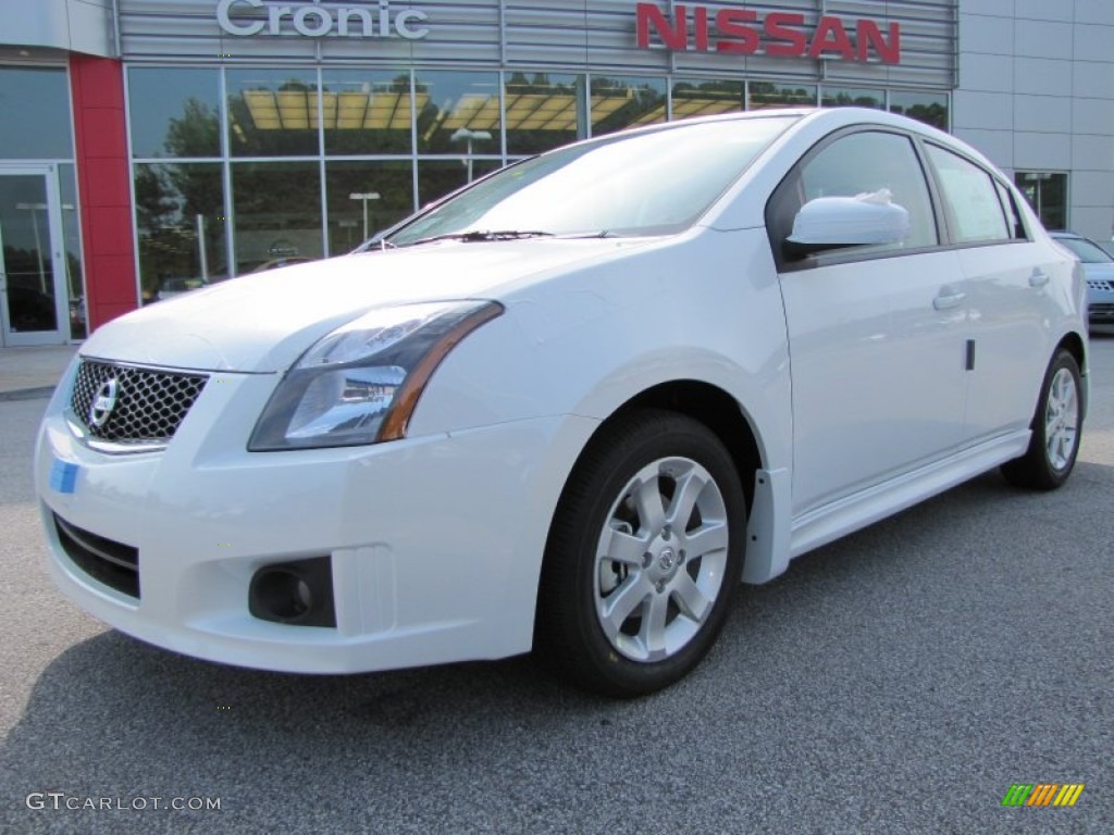 2012 Sentra 2.0 SR - Aspen White / Charcoal photo #1