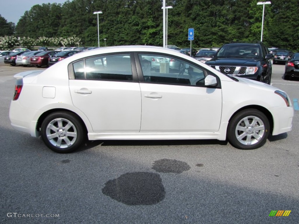 2012 Sentra 2.0 SR - Aspen White / Charcoal photo #6