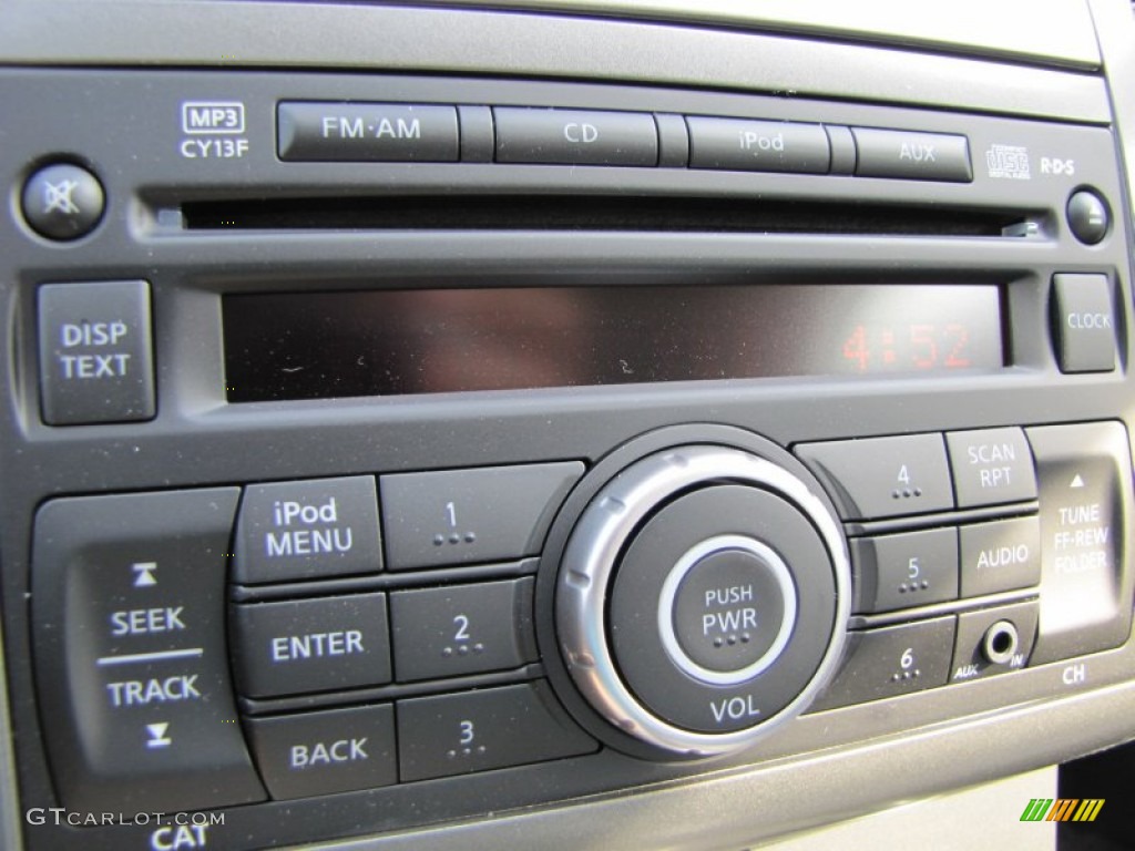 2012 Nissan Sentra 2.0 SR Controls Photo #51703291