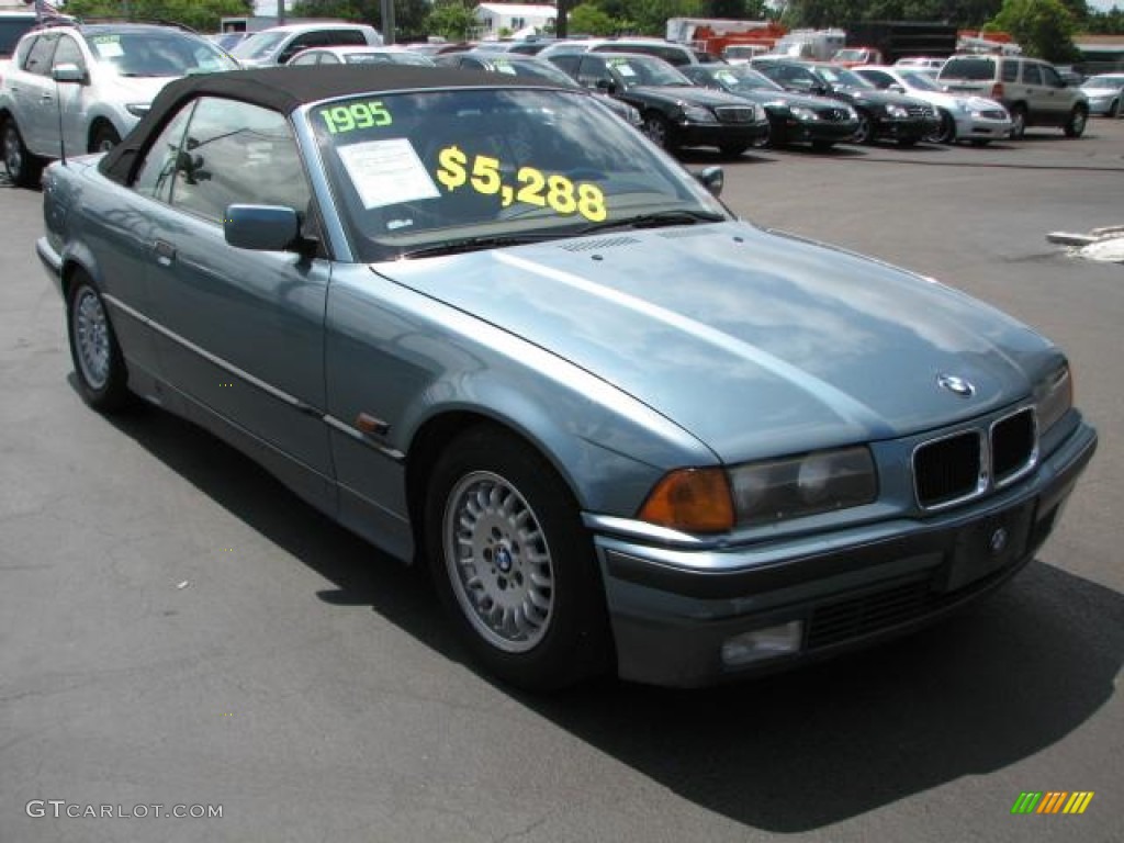 Samoa Blue Metallic BMW 3 Series