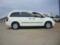 Stone White - Grand Caravan SE Photo No. 2
