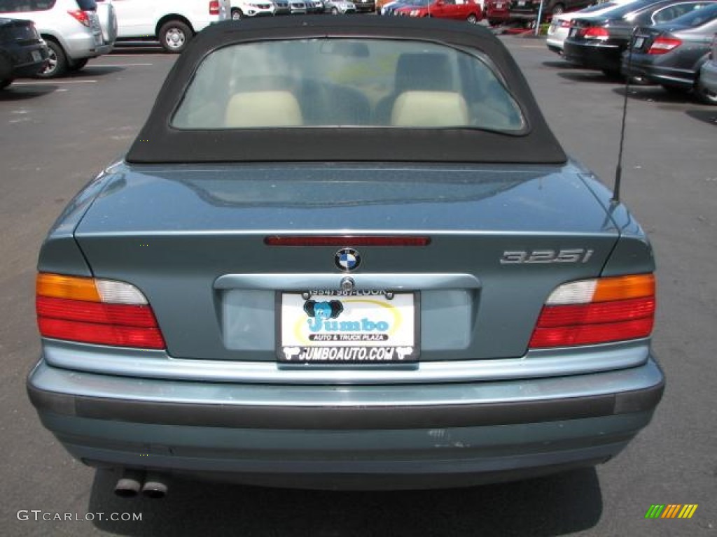 1995 3 Series 325i Convertible - Samoa Blue Metallic / Beige photo #8