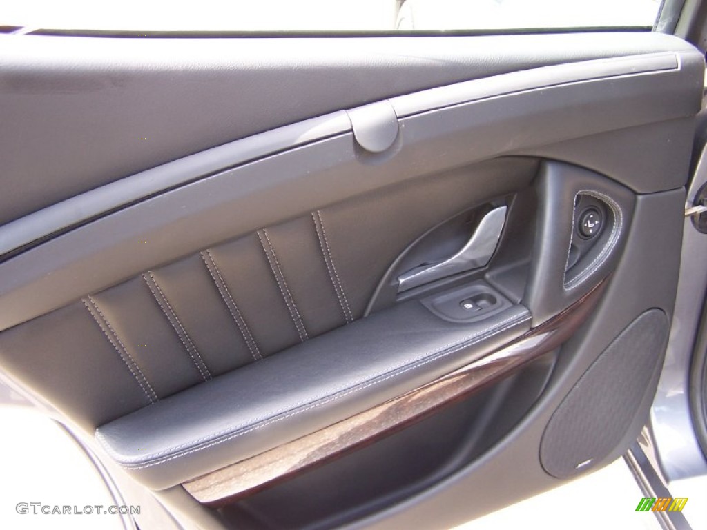 2005 Maserati Quattroporte Standard Quattroporte Model Nero Door Panel Photo #51703807