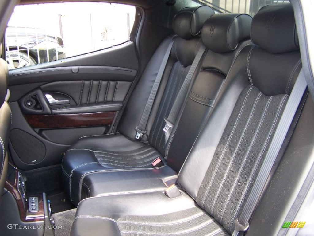 Nero Interior 2005 Maserati Quattroporte Standard Quattroporte Model Photo #51703822