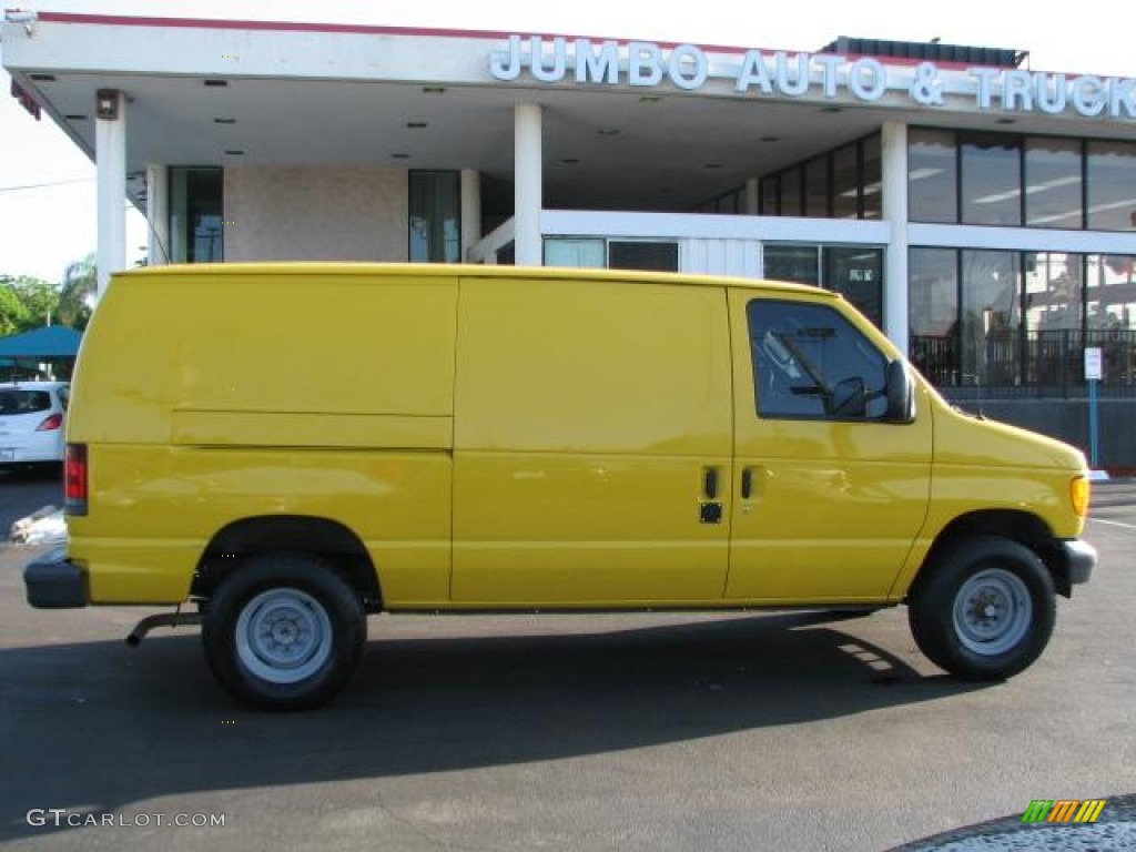 2007 E Series Van E250 Commercial - Fleet Yellow / Medium Flint Grey photo #11