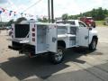 Summit White - Silverado 2500HD Regular Cab 4x4 Chassis Photo No. 32