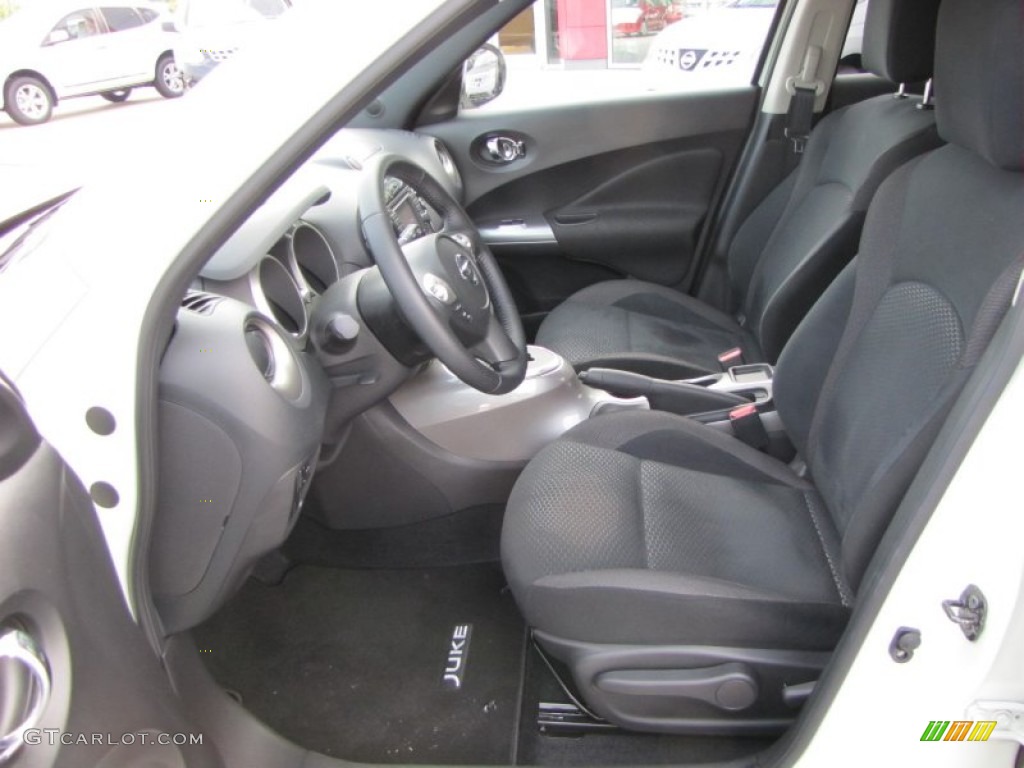Black/Silver Trim Interior 2011 Nissan Juke SV Photo #51706639