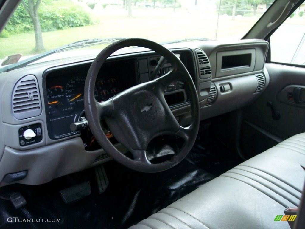 1998 Chevrolet C/K 3500 C3500 Crew Cab Commercial Truck Gray Dashboard Photo #51707305