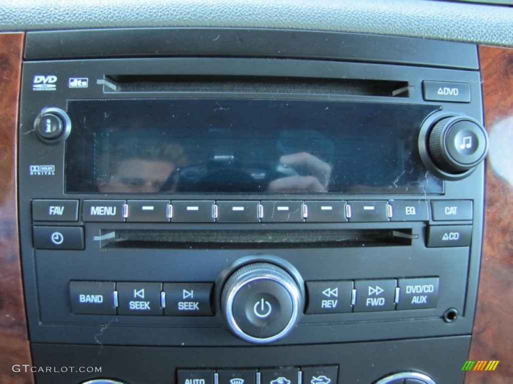 2008 Chevrolet Avalanche LT 4x4 Controls Photo #51707722