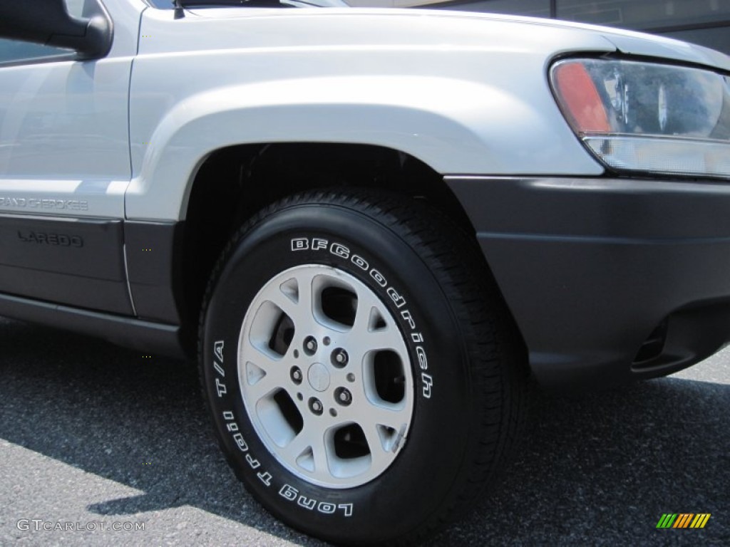 2003 Grand Cherokee Laredo 4x4 - Bright Silver Metallic / Dark Slate Gray photo #4