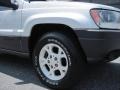 2003 Bright Silver Metallic Jeep Grand Cherokee Laredo 4x4  photo #4