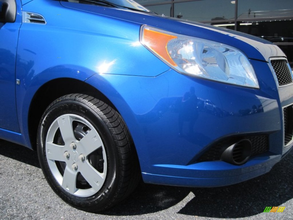 2009 Aveo Aveo5 LS - Bright Blue / Charcoal photo #4