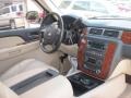 Ebony Interior Photo for 2007 Chevrolet Avalanche #51709015