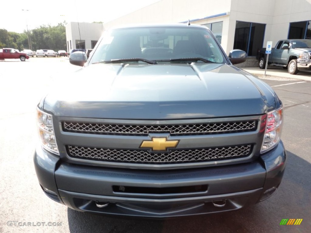 2011 Silverado 1500 LT Extended Cab 4x4 - Blue Granite Metallic / Ebony photo #2