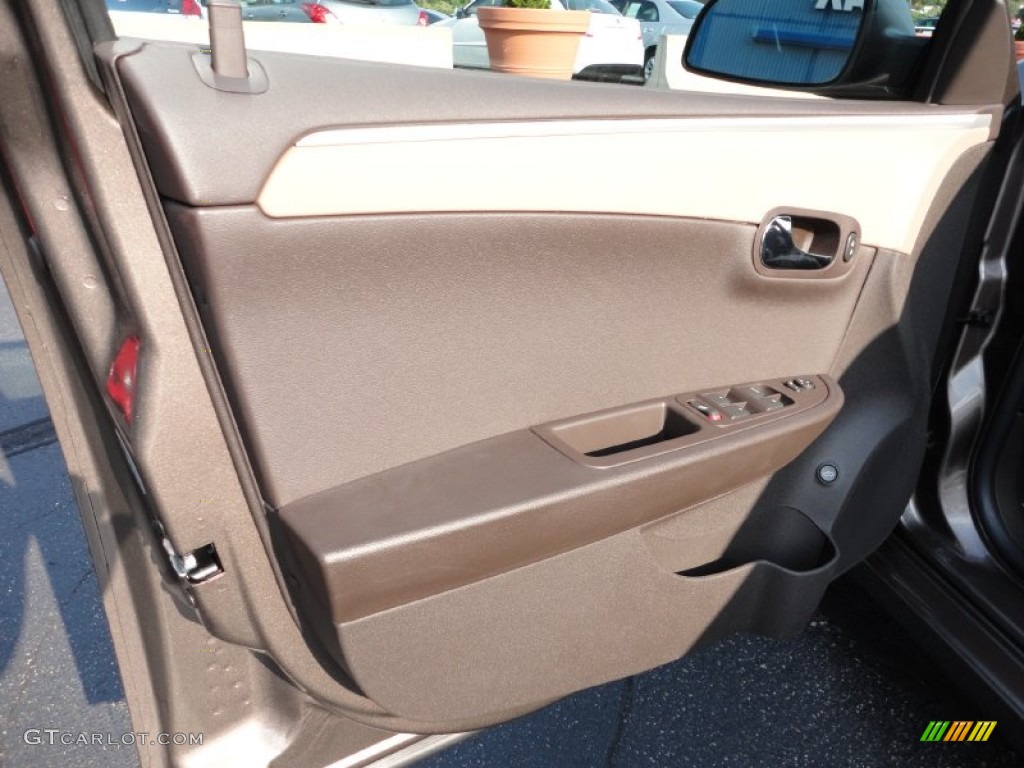 2012 Chevrolet Malibu LS Cocoa/Cashmere Door Panel Photo #51710041