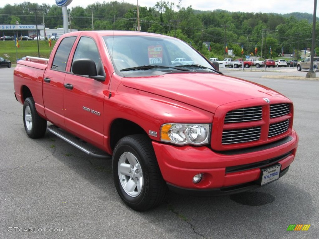 2003 Ram 1500 SLT Quad Cab 4x4 - Flame Red / Dark Slate Gray photo #4