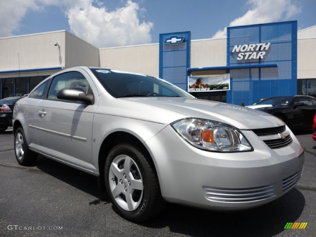 Ultra Silver Metallic Chevrolet Cobalt