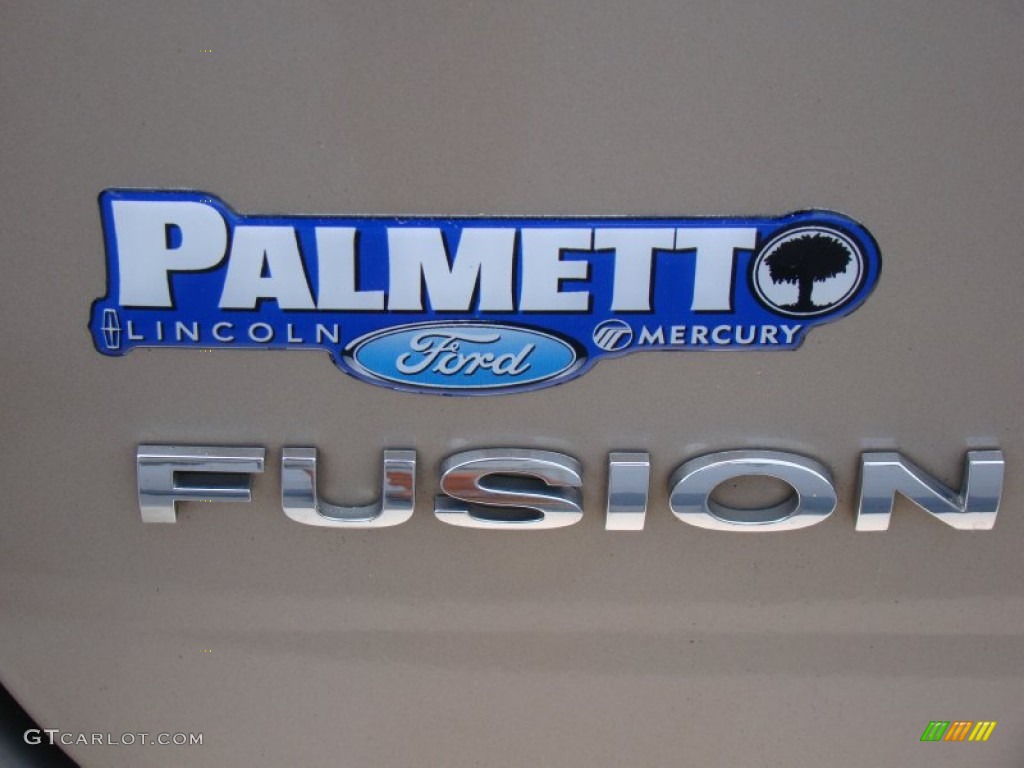 2006 Fusion SE V6 - Dune Pearl Metallic / Camel photo #33